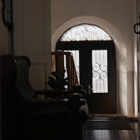 Hotel 1870 Kutaisi Ngoại thất bức ảnh