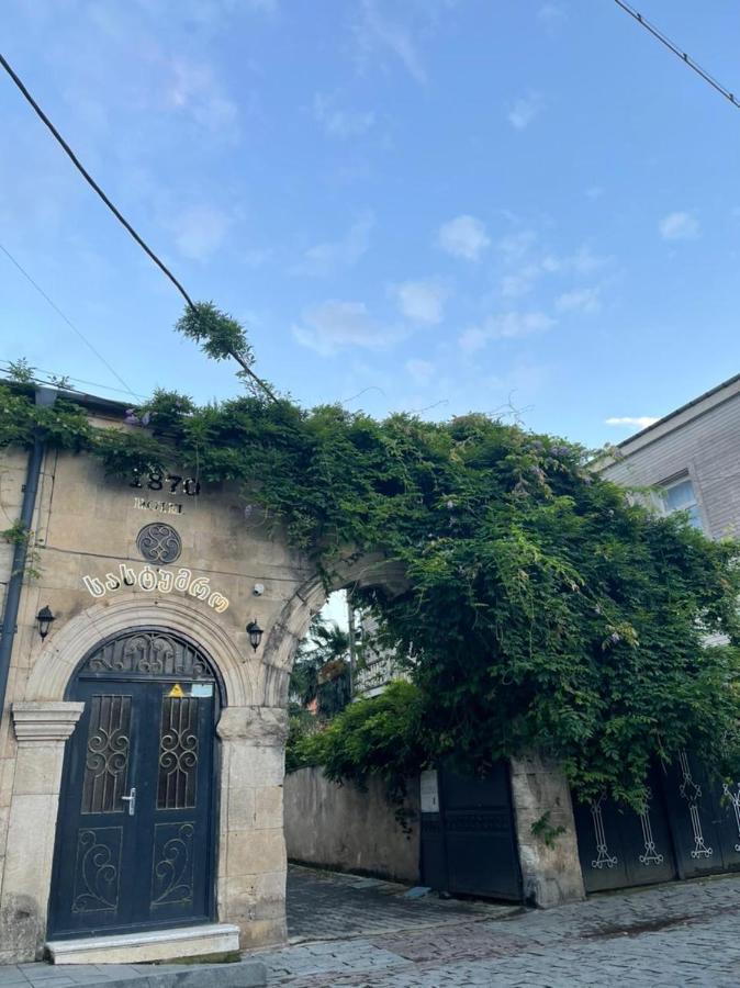 Hotel 1870 Kutaisi Ngoại thất bức ảnh