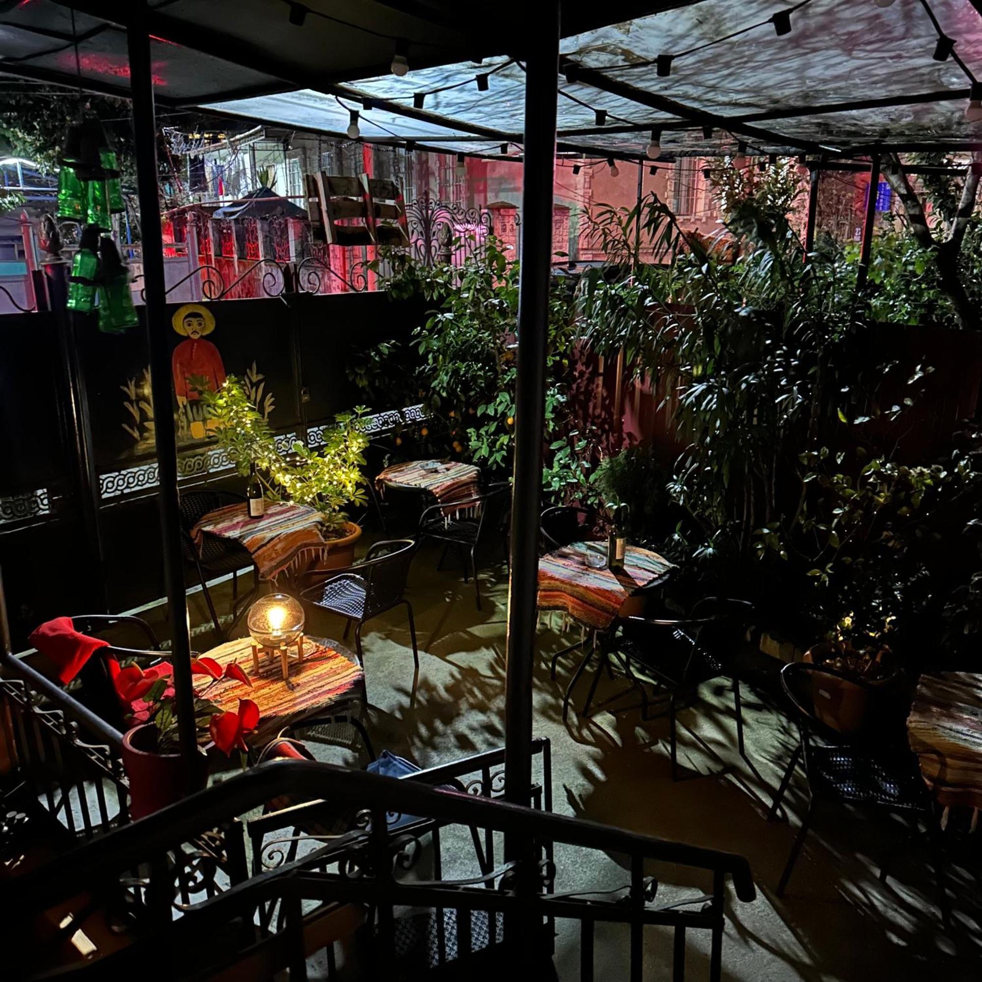 Hotel 1870 Kutaisi Ngoại thất bức ảnh